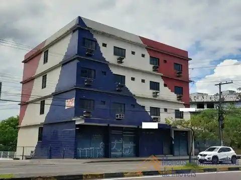 prédio Chapada Av. Djalma Batista, nº 620